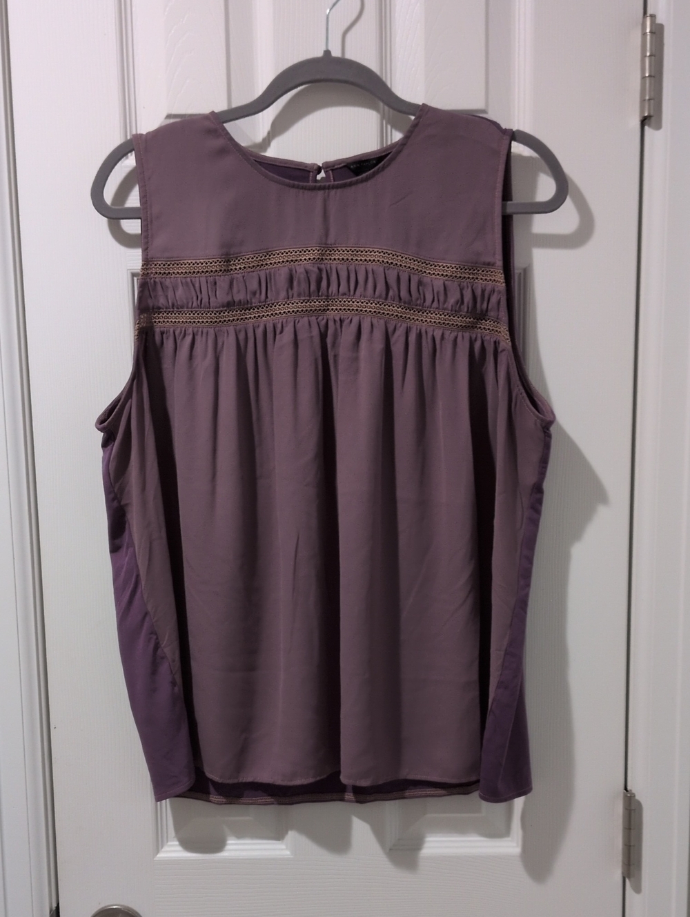 Ann Taylor Light Purple Sleeveless Lace-Trim Camisole